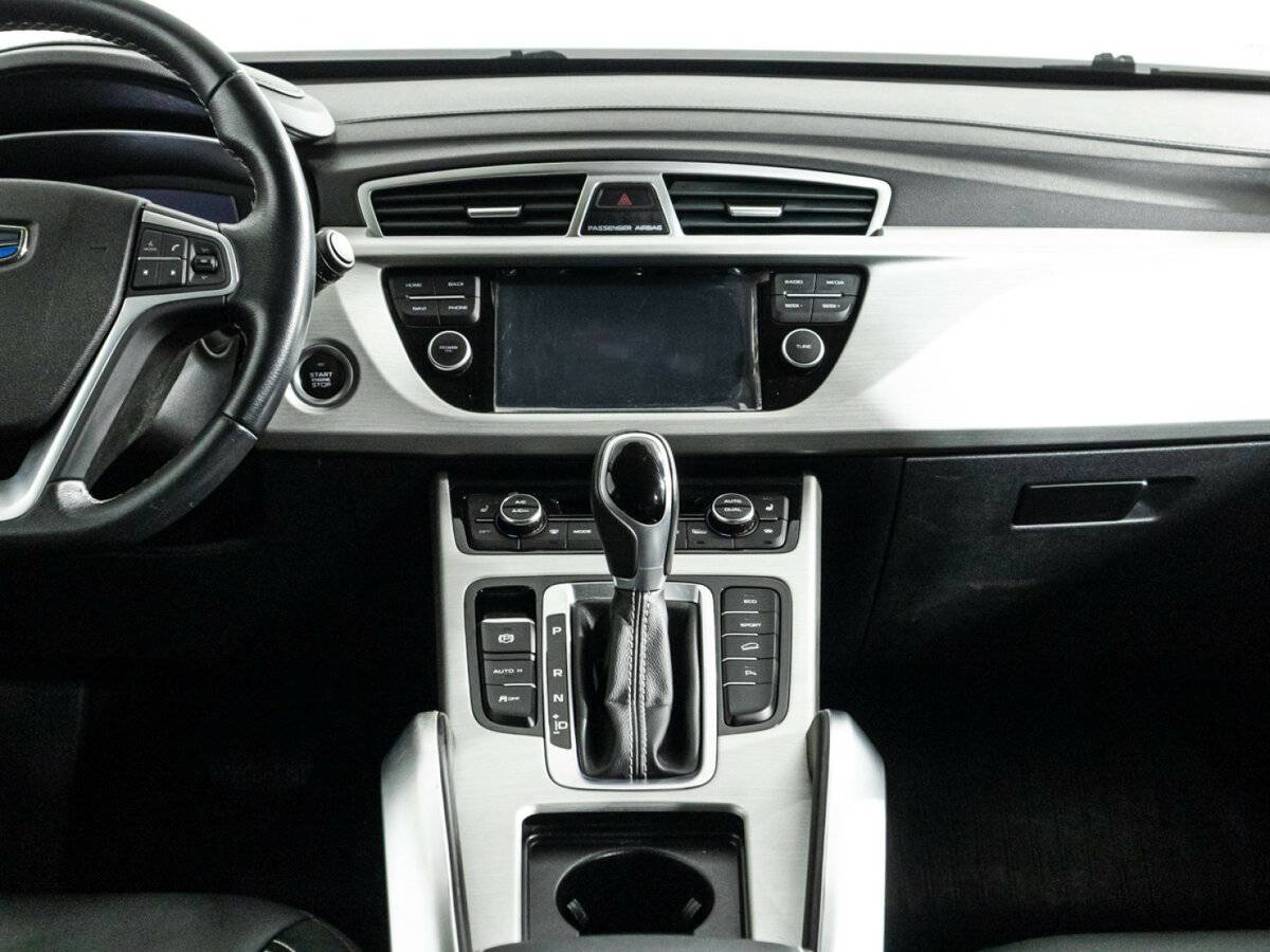 Geely Atlas, 2019 - Фото №13