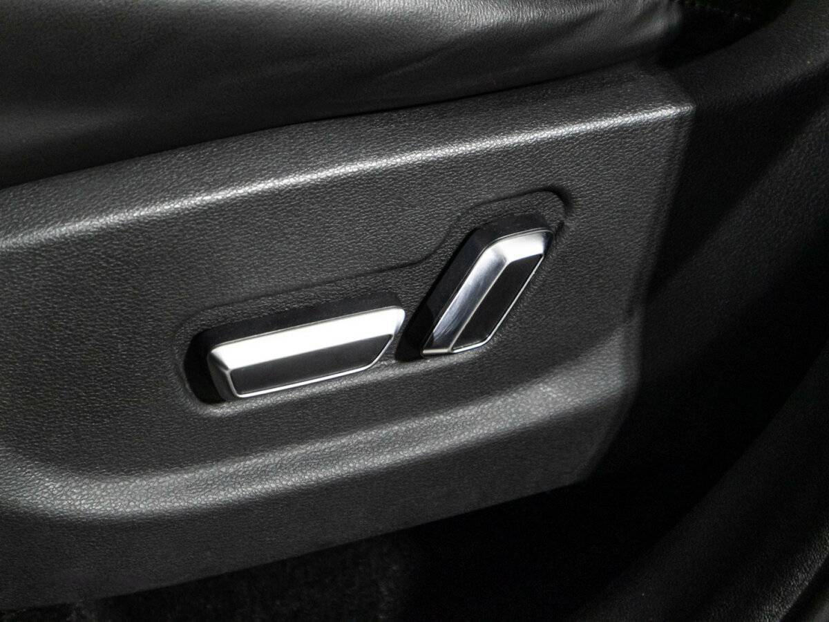 Geely Atlas, 2019 - Фото №14