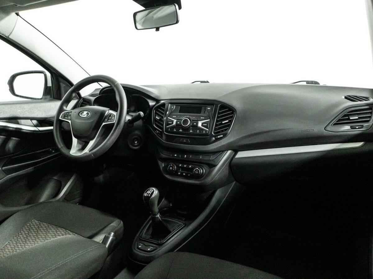 Lada (ВАЗ) Vesta, 2019 - Фото №8