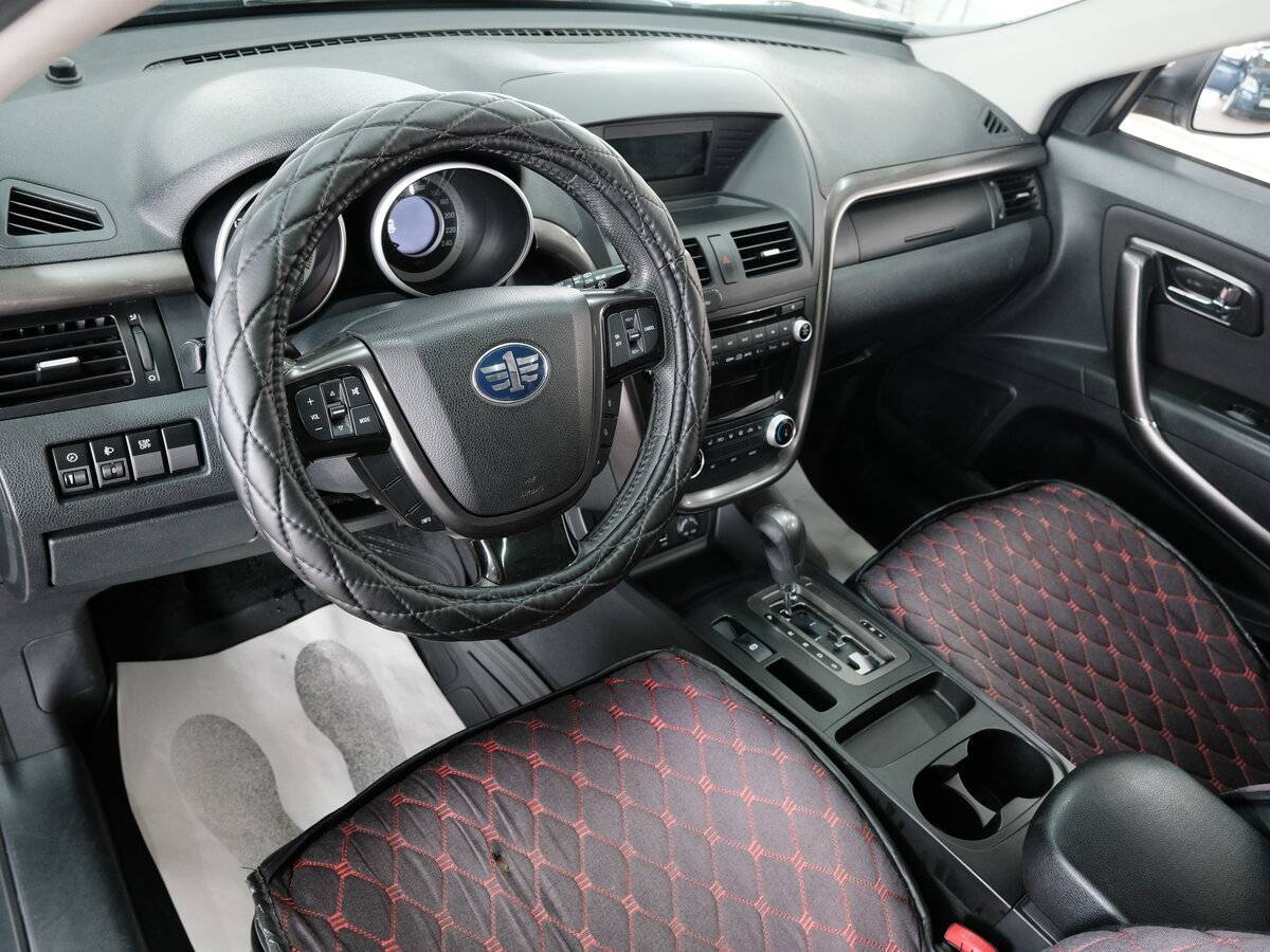 FAW Besturn X80, 2017 - Фото №7