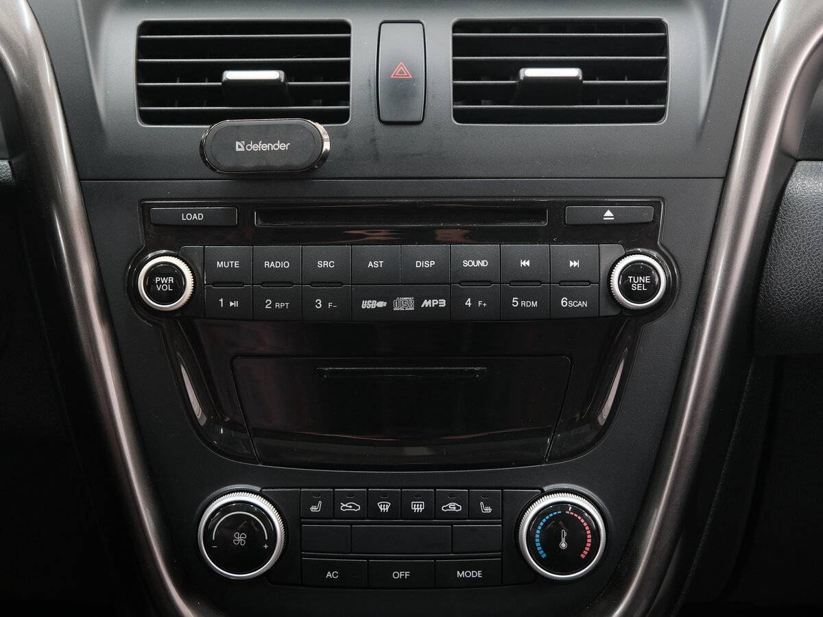 FAW Besturn X80, 2017 - Фото №15