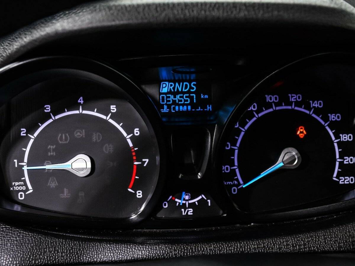 Ford EcoSport, 2015 - Фото №9