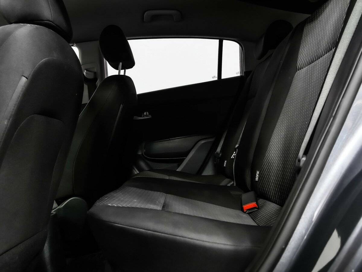 Kia Rio X-Line, 2019 - Фото №12