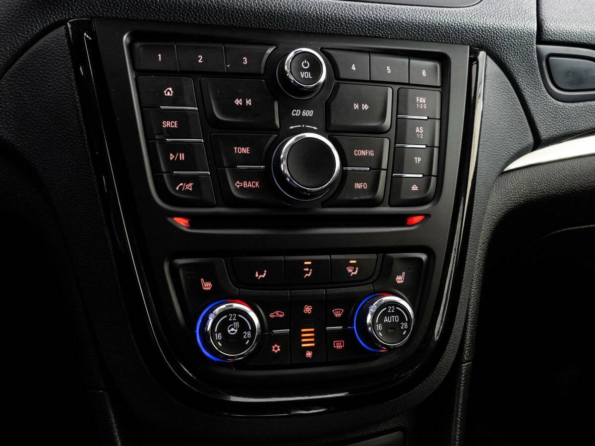 Opel Mokka, 2015 - Фото №15