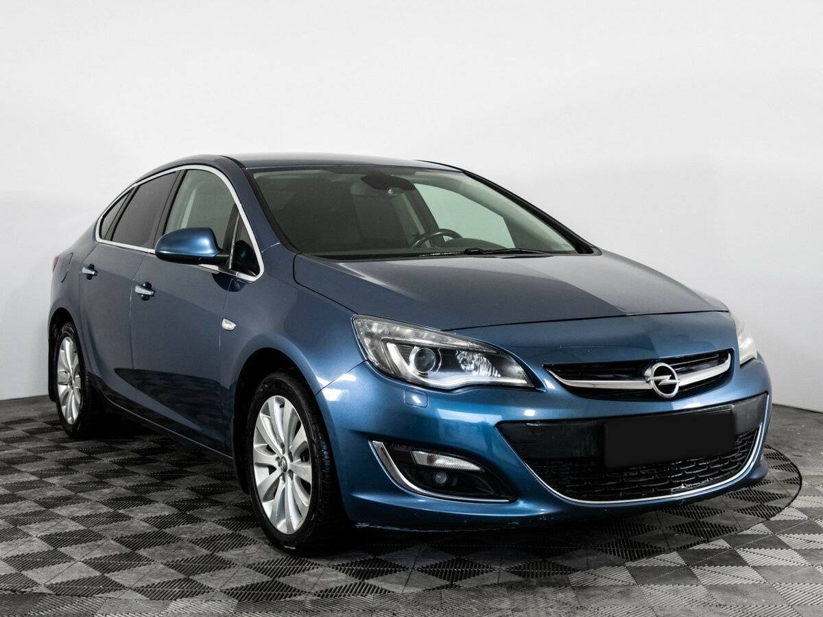 Opel Astra, 2012 - Фото №2