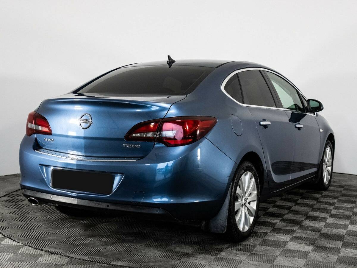 Opel Astra, 2012 - Фото №3