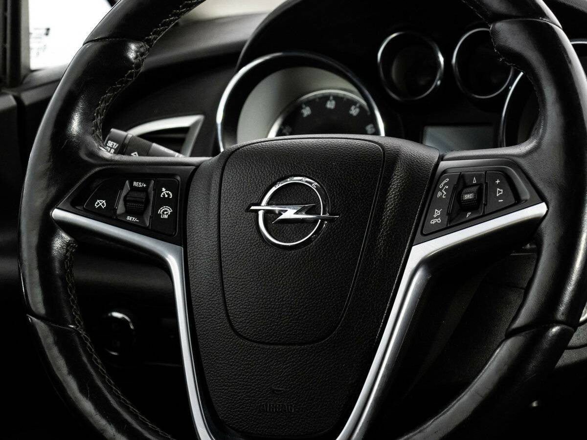 Opel Astra, 2012 - Фото №8