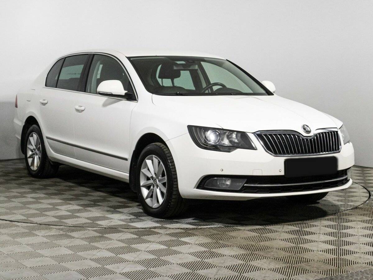 Skoda Superb DSG, 2013 - Фото №2