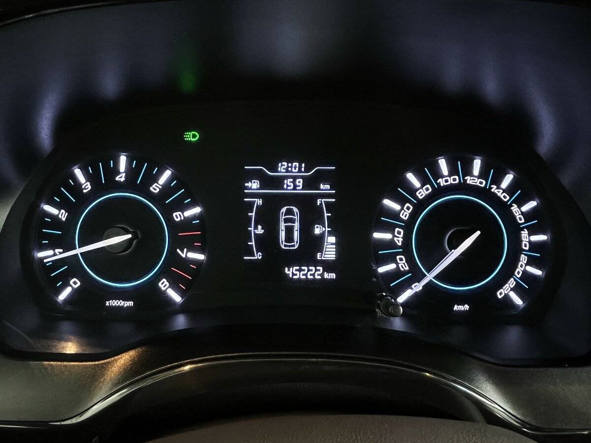 Chery Tiggo 3, 2017 - Фото №12