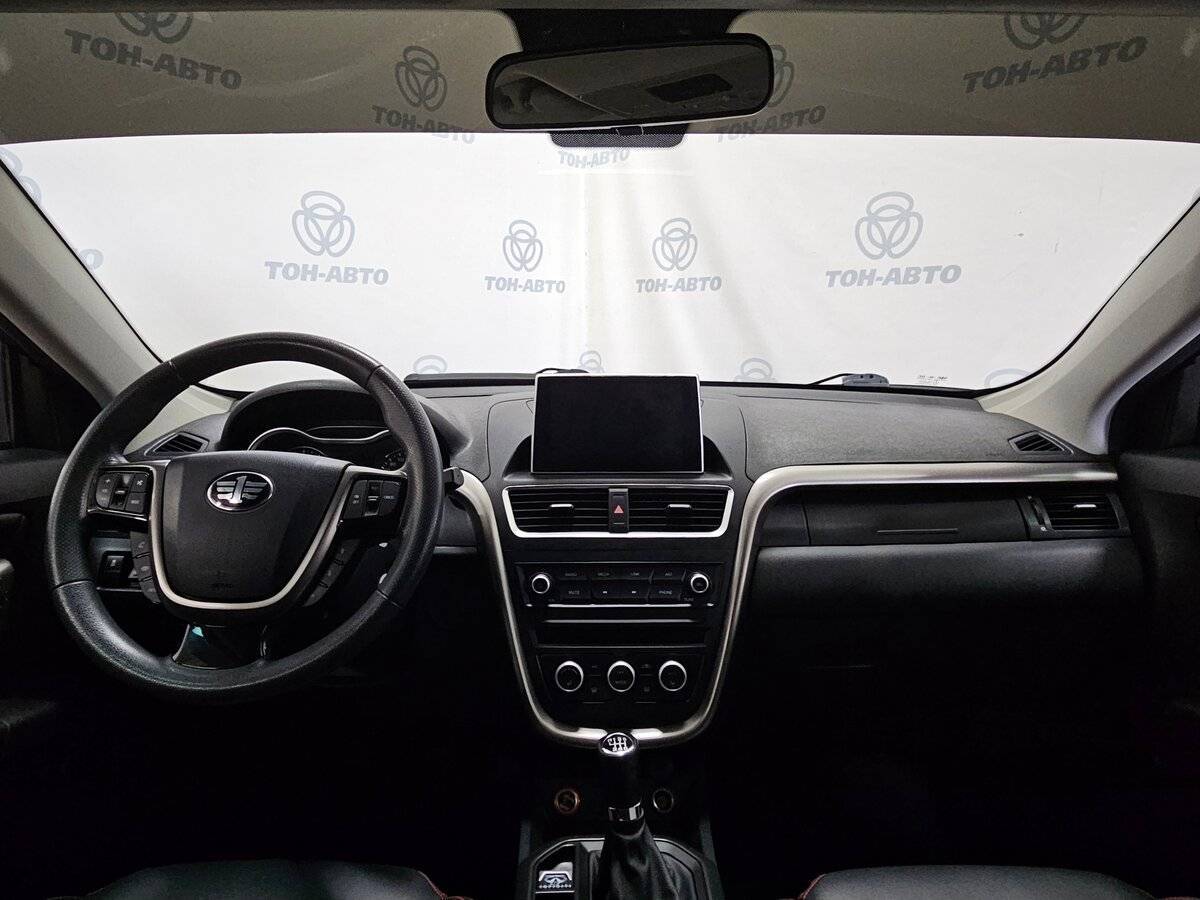 FAW Besturn X80, 2020 - Фото №11