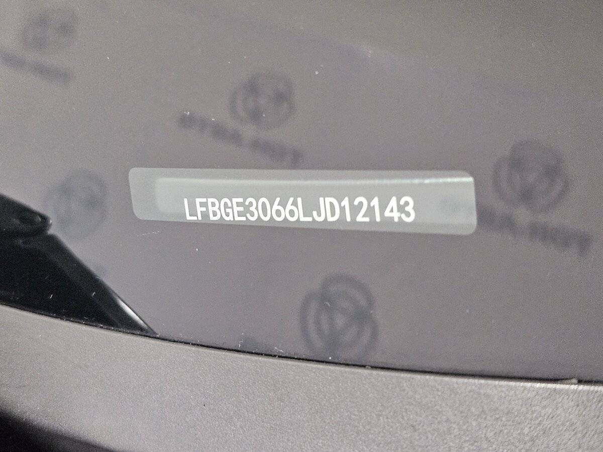 FAW Besturn X80, 2020 - Фото №18