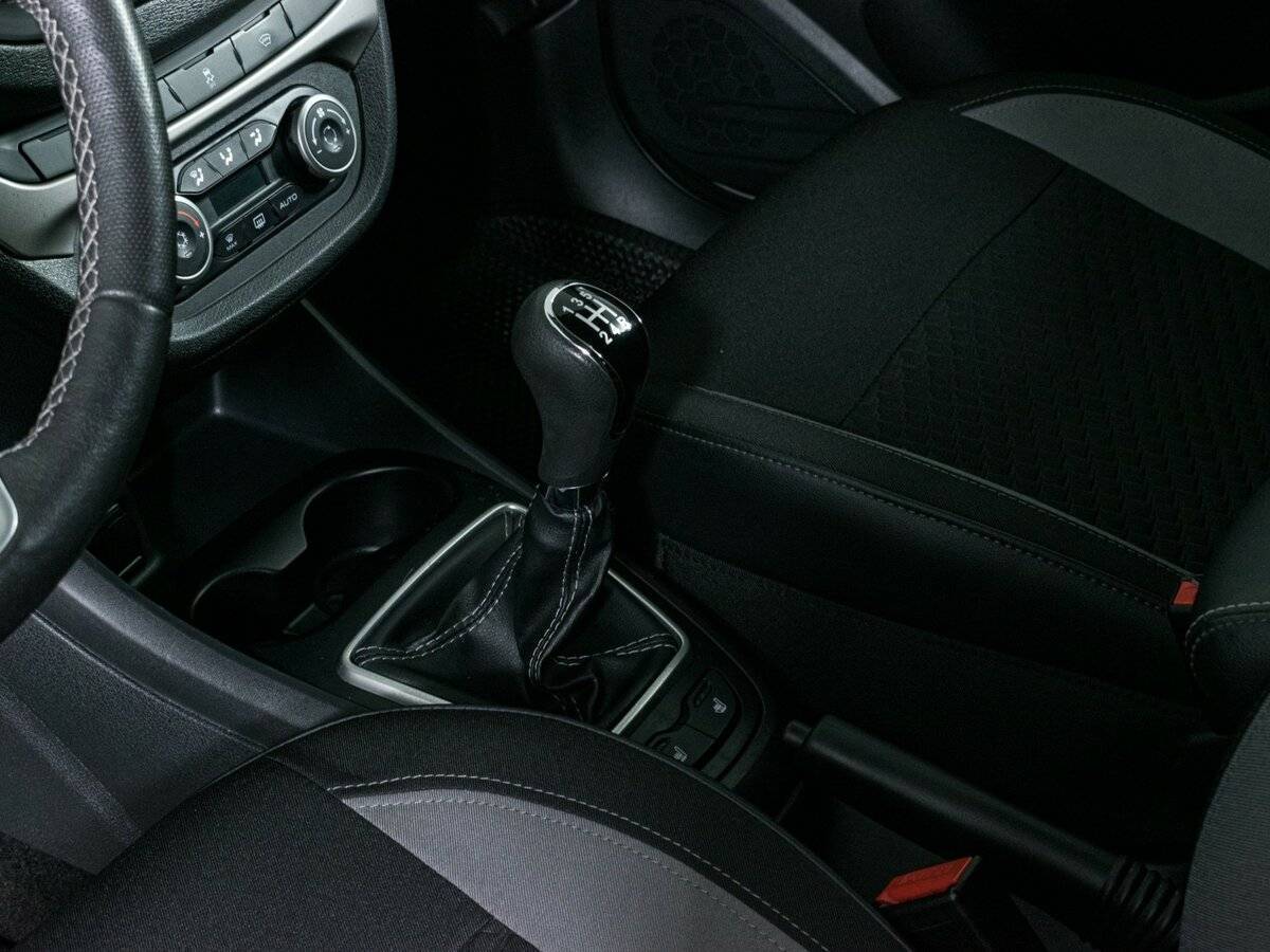 Lada (ВАЗ) Vesta, 2021 - Фото №12