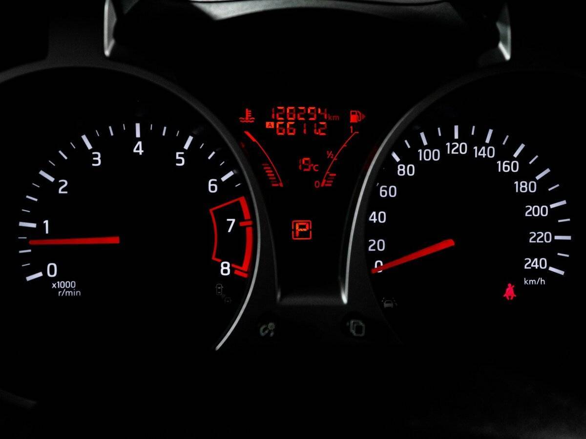 Nissan Juke, 2014 - Фото №10