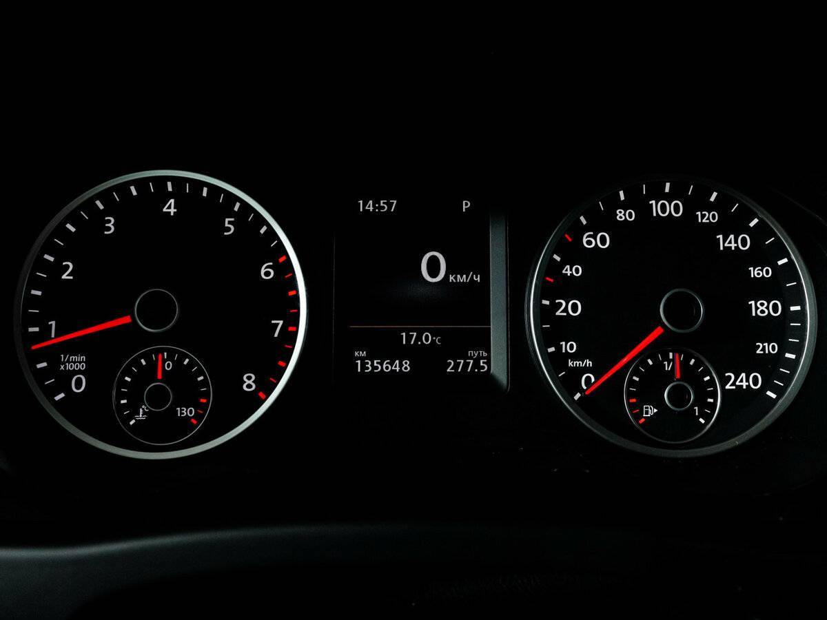 Volkswagen Tiguan, 2015 - Фото №10