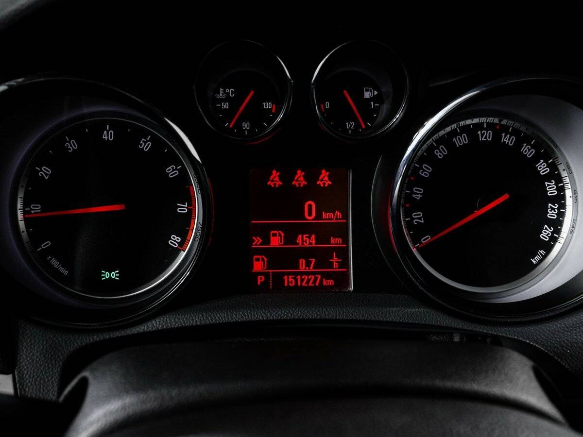 Opel Mokka, 2013 - Фото №10