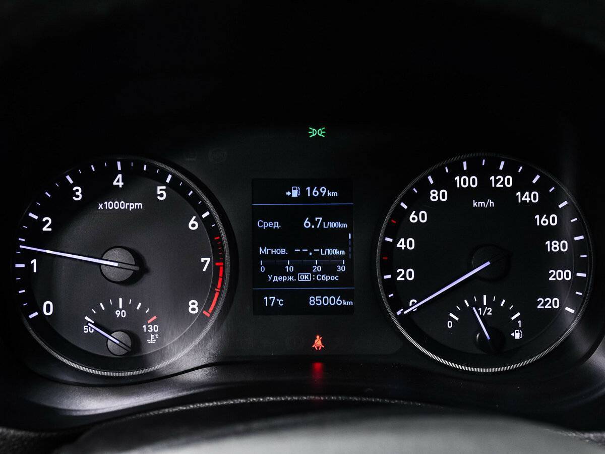 Hyundai Solaris, 2018 - Фото №9