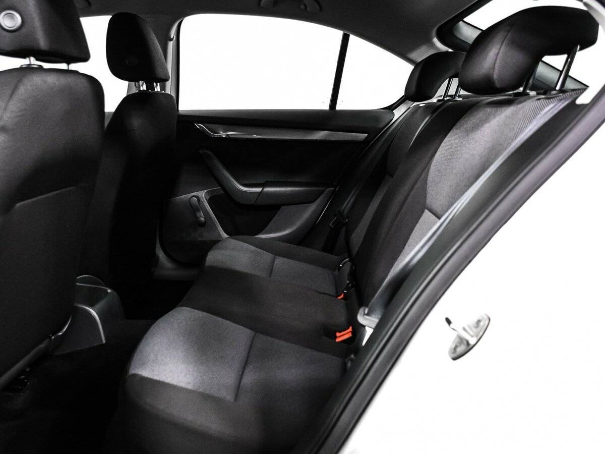 Skoda Octavia, 2015 - Фото №12