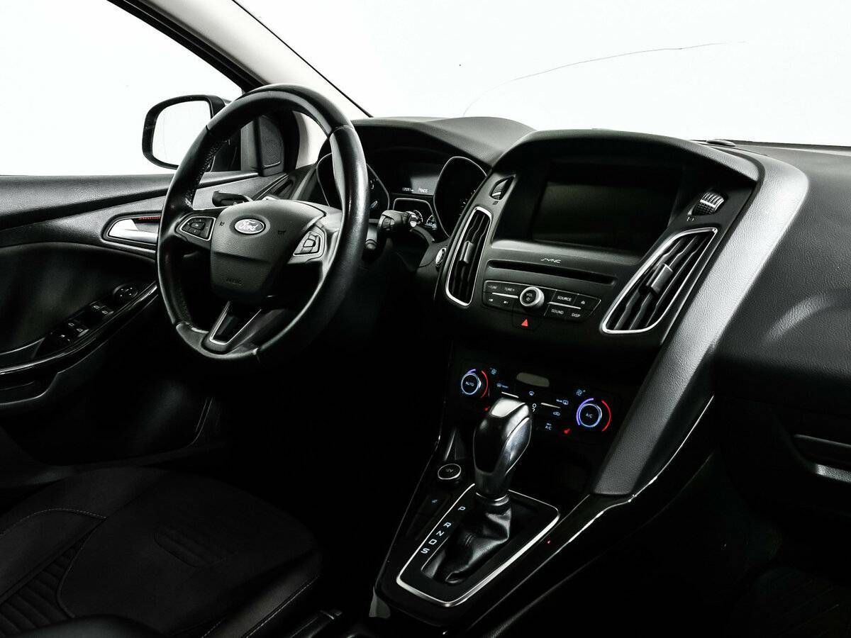 Ford Focus, 2018 - Фото №8