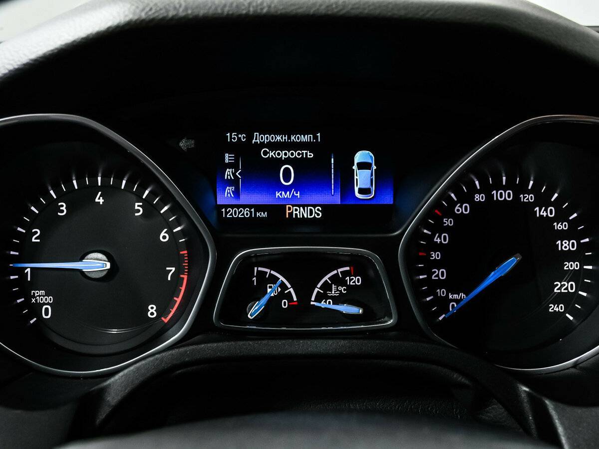 Ford Focus, 2018 - Фото №9