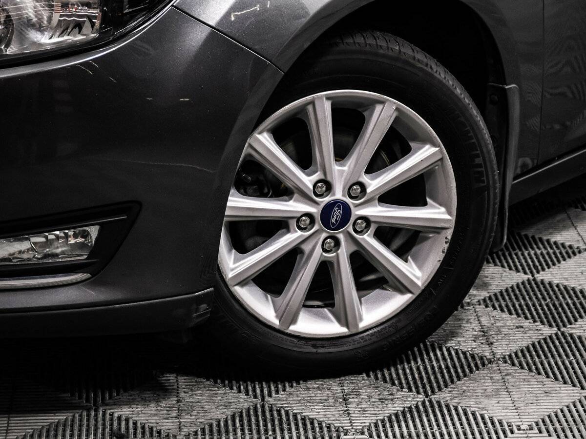 Ford Focus, 2018 - Фото №13