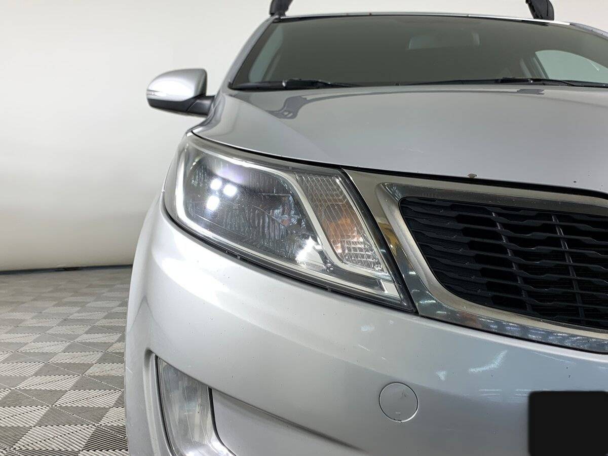 Kia Rio 5-speed, 2013 - Фото №9