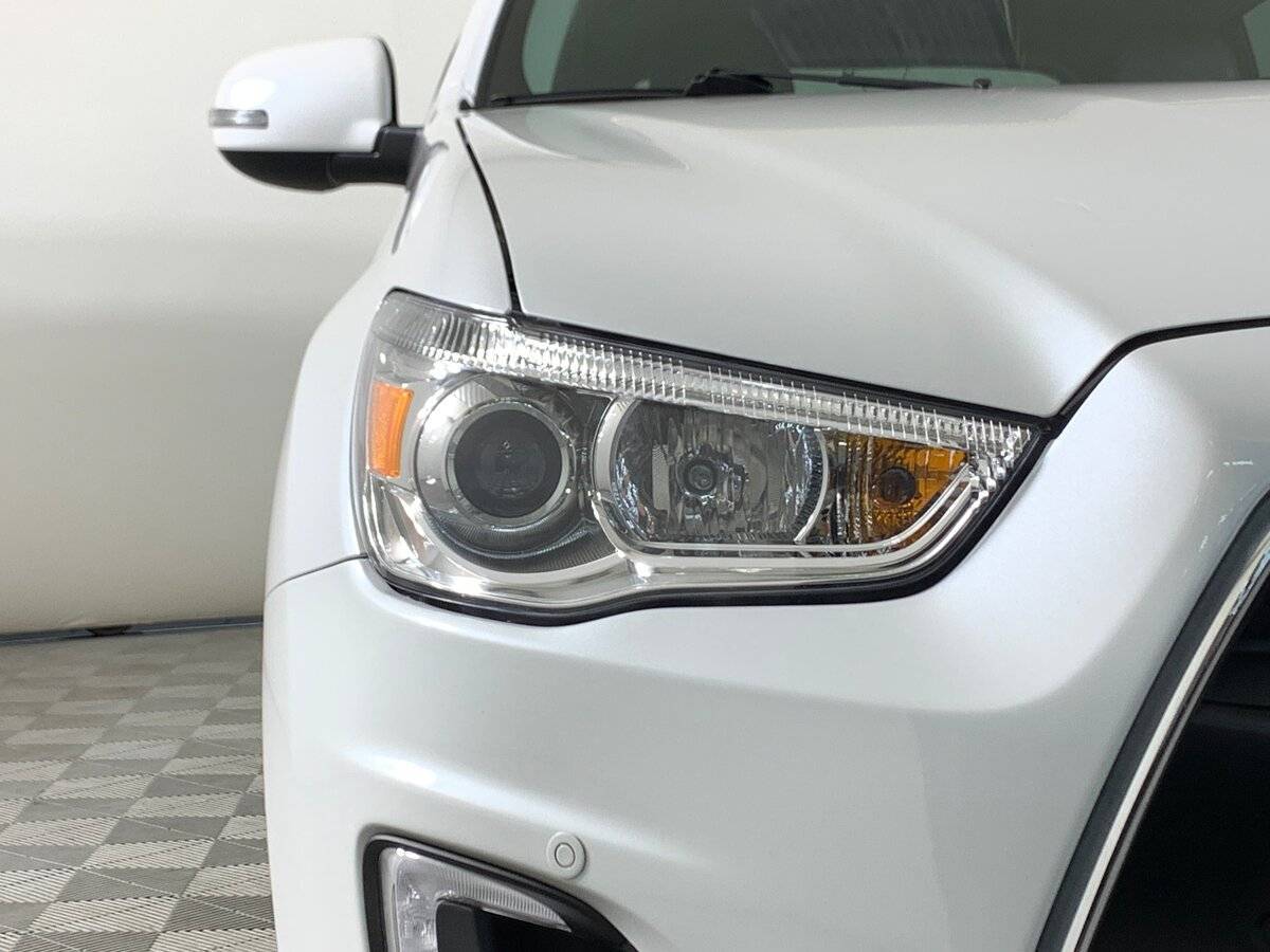 Mitsubishi ASX, 2014 - Фото №9