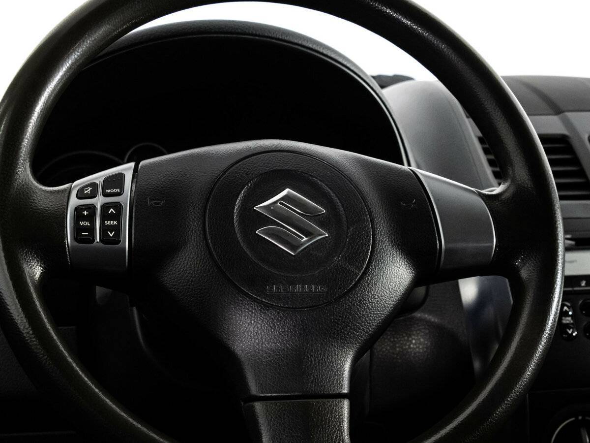 Suzuki SX4, 2012 - Фото №11