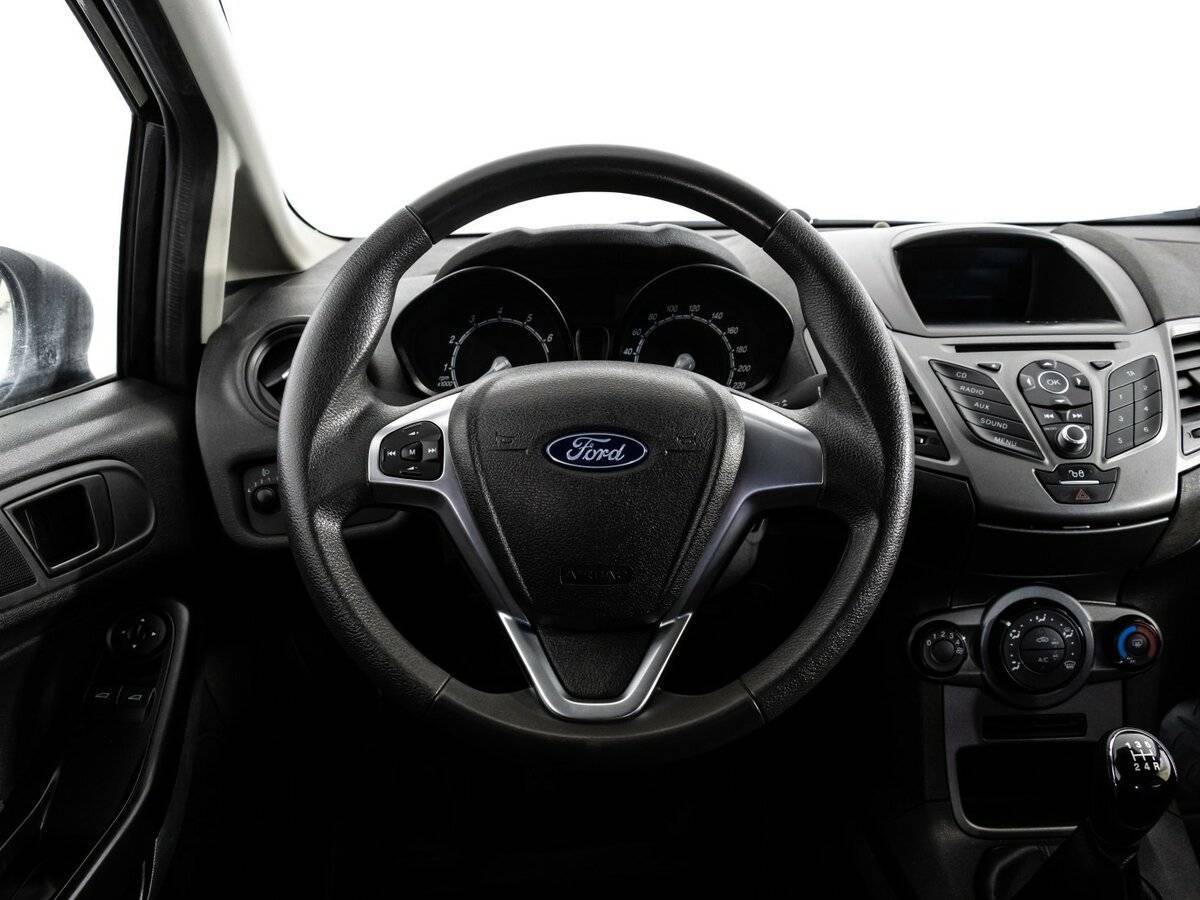 Ford Fiesta, 2015 - Фото №9