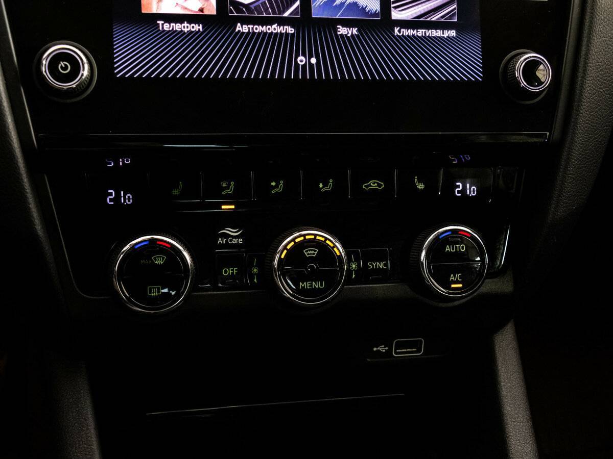 Skoda Octavia, 2020 - Фото №11