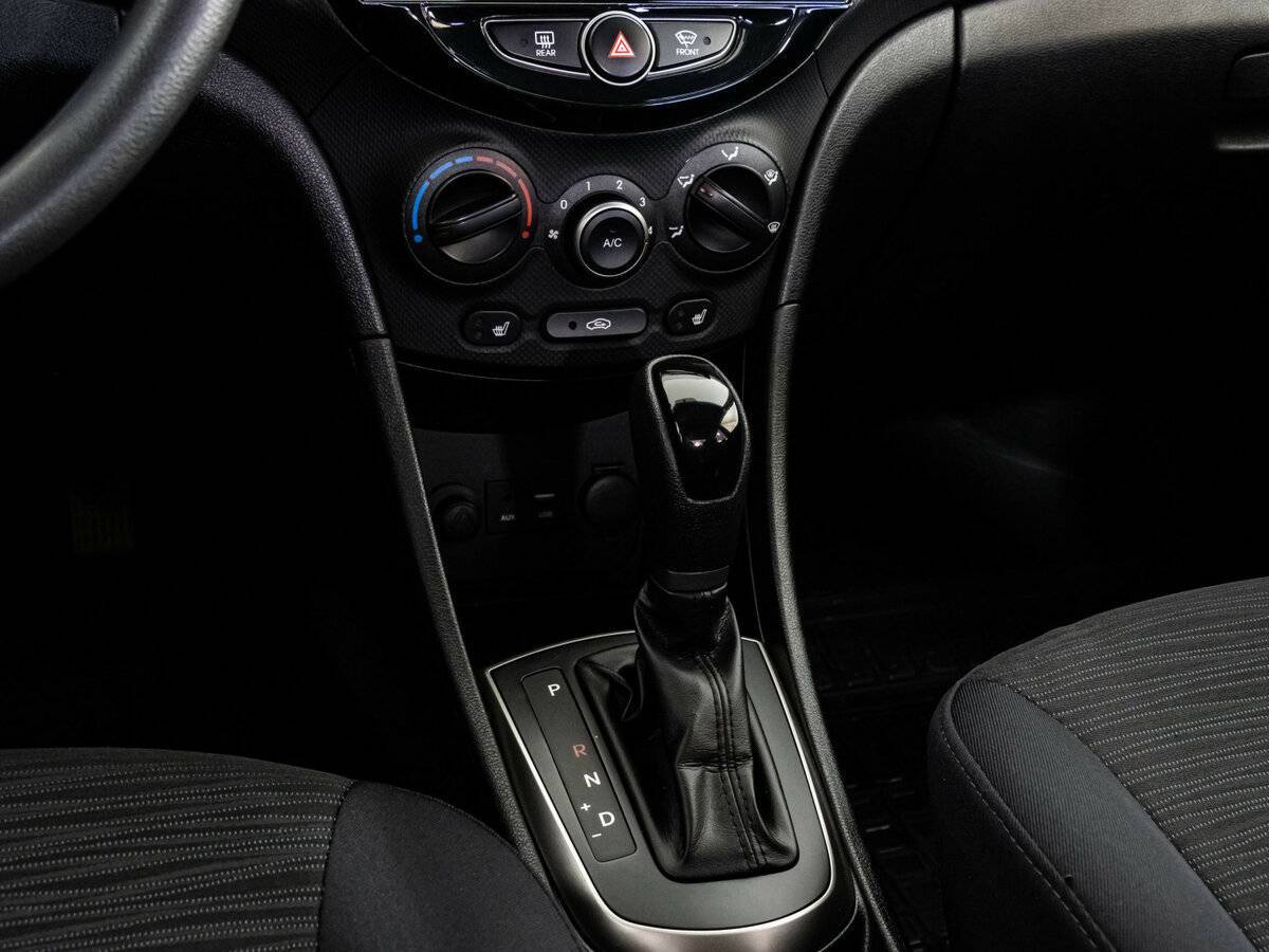 Hyundai Solaris, 2016 - Фото №9