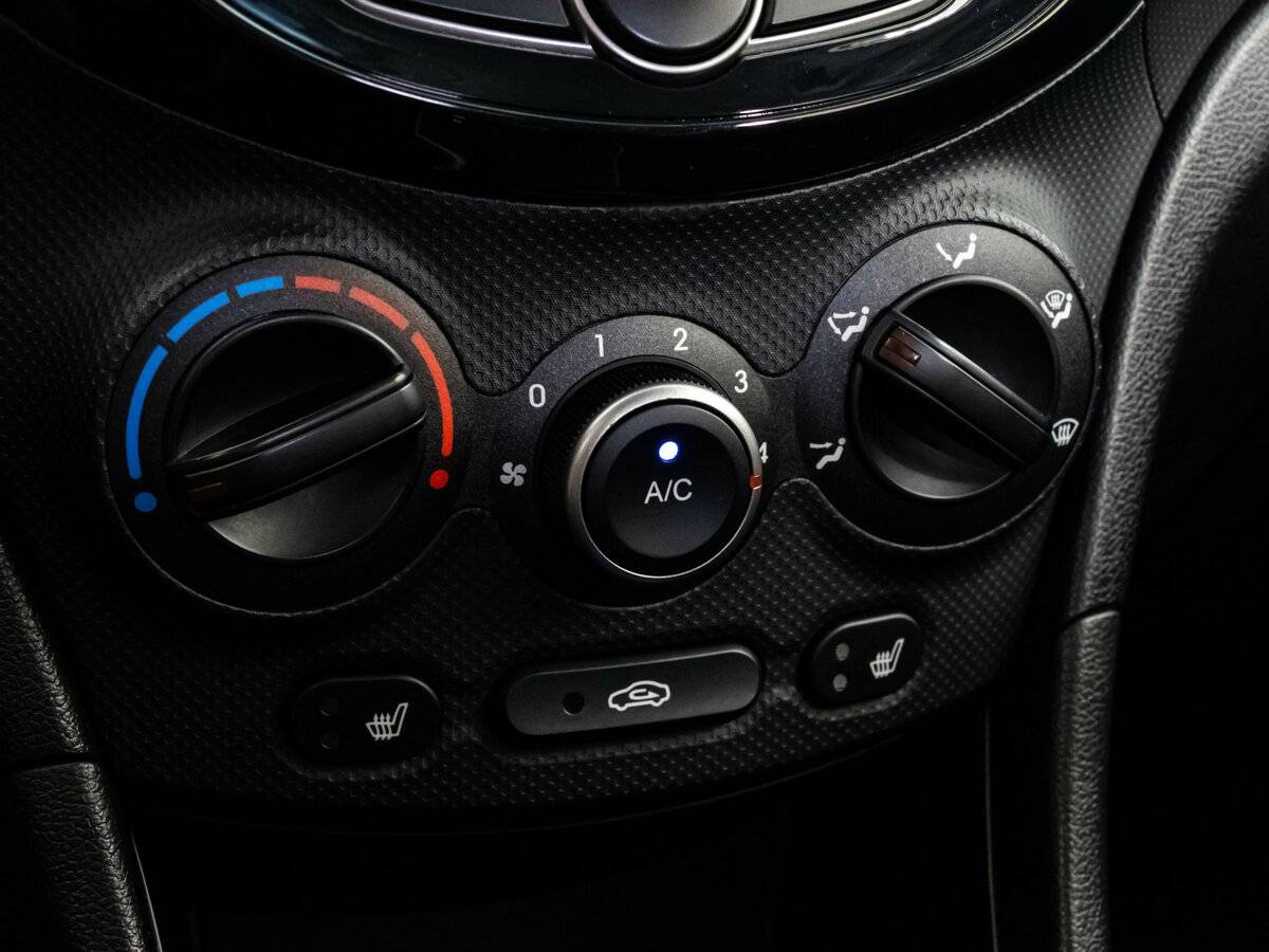 Hyundai Solaris, 2016 - Фото №11