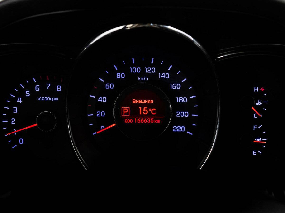 Kia Rio 6-speed, 2014 - Фото №17