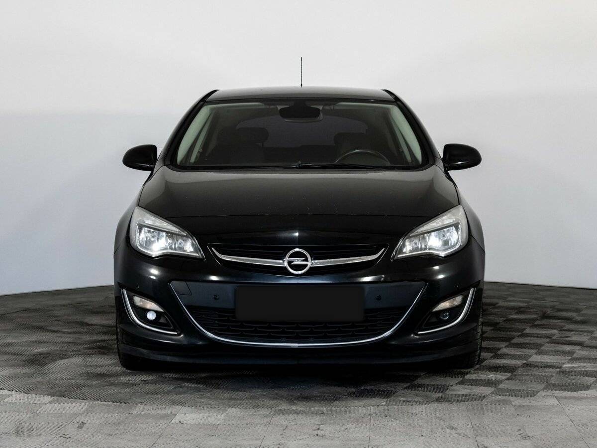 Opel Astra, 2012 - Фото №1