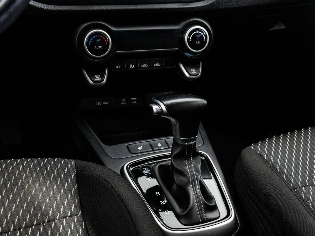 Kia Rio, 2018 - Фото №13