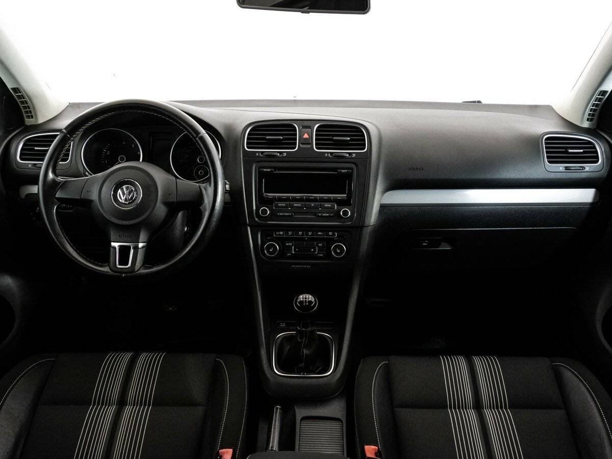 Volkswagen Golf, 2012 - Фото №9