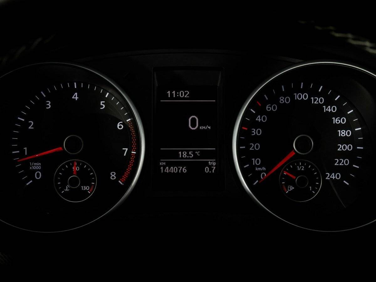 Volkswagen Golf, 2012 - Фото №16