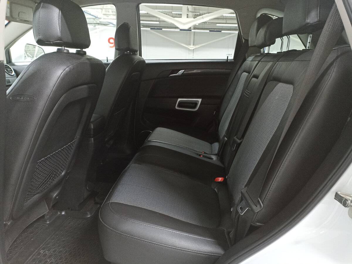 Opel Antara, 2013 - Фото №11