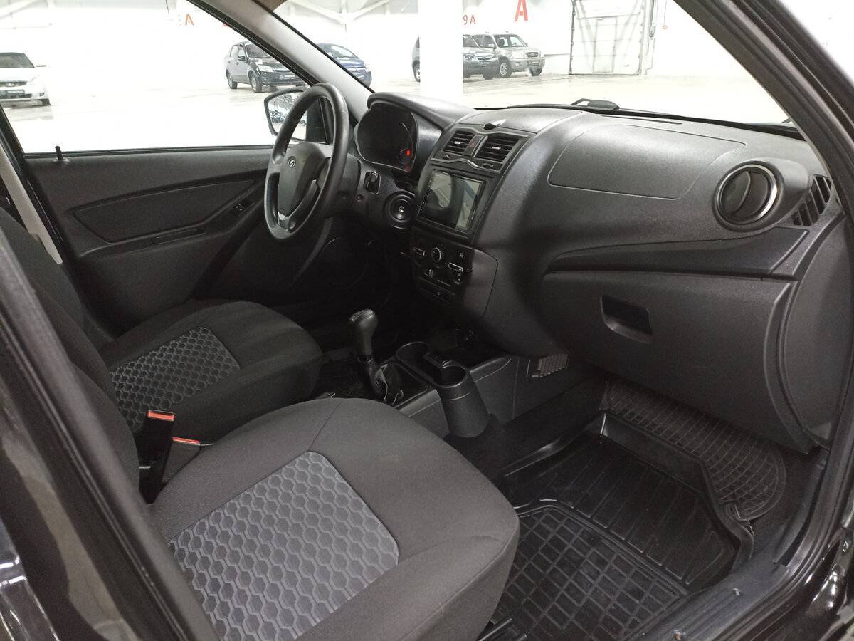 Lada (ВАЗ) Granta, 2018 - Фото №10