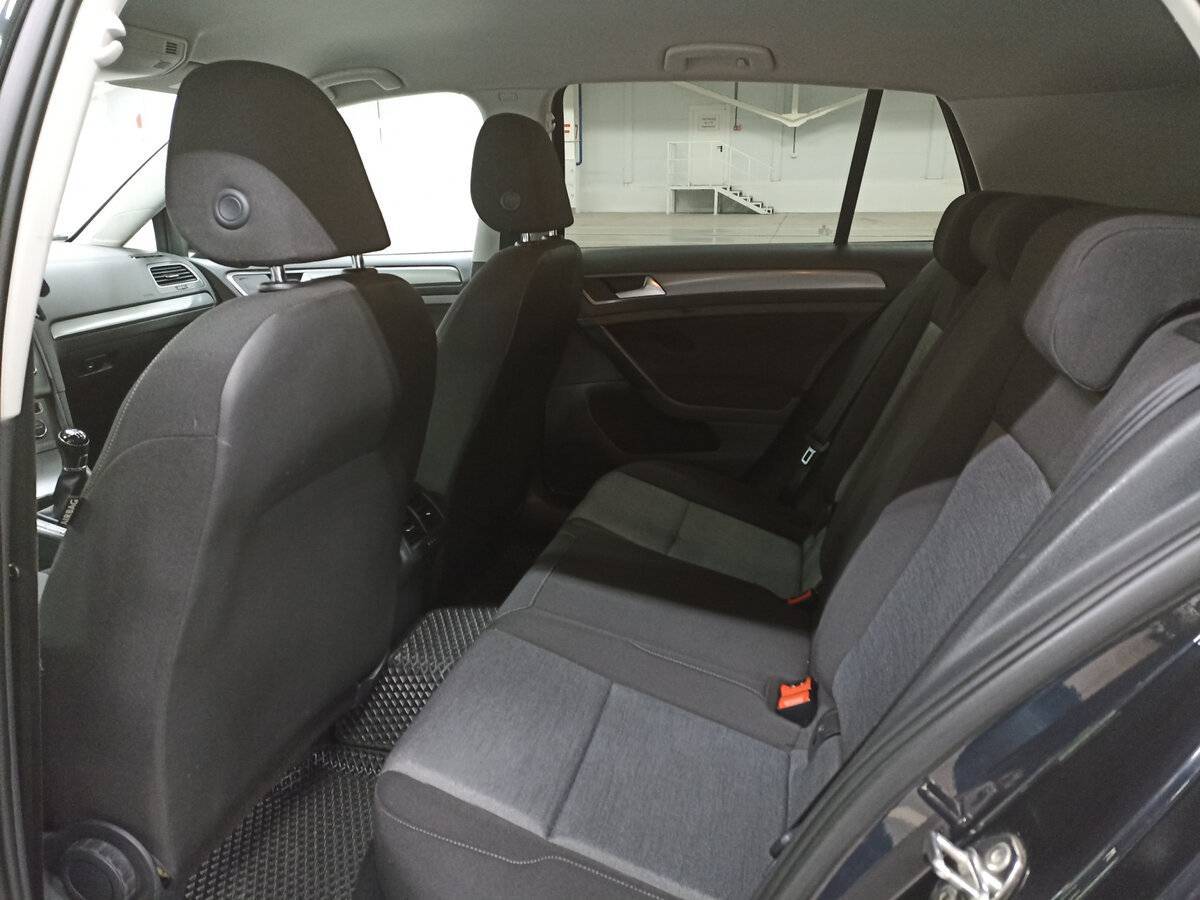 Volkswagen Golf, 2013 - Фото №11