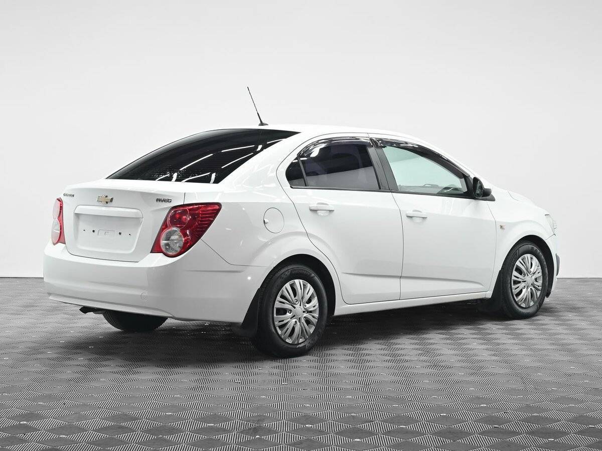 Chevrolet Aveo, 2012 - Фото №3