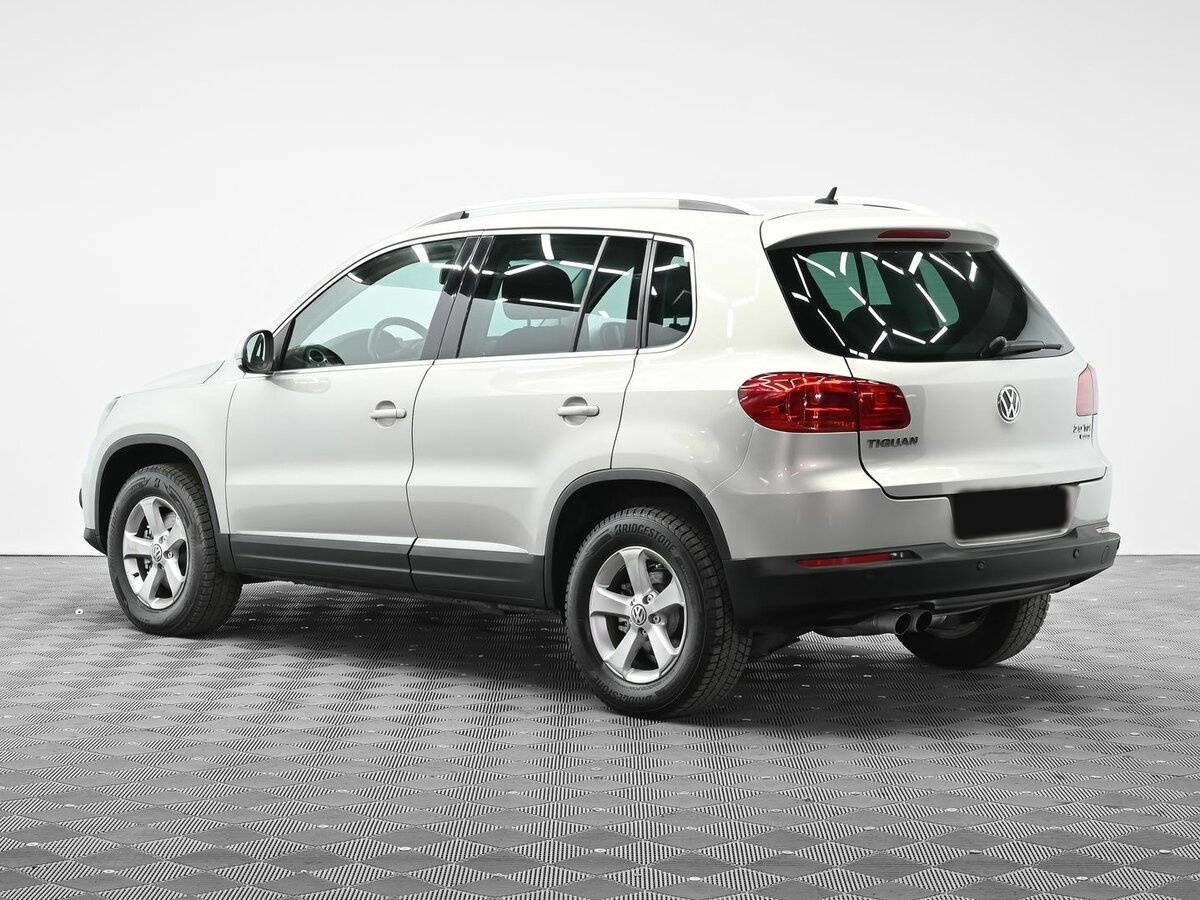 Volkswagen Tiguan, 2012 - Фото №2