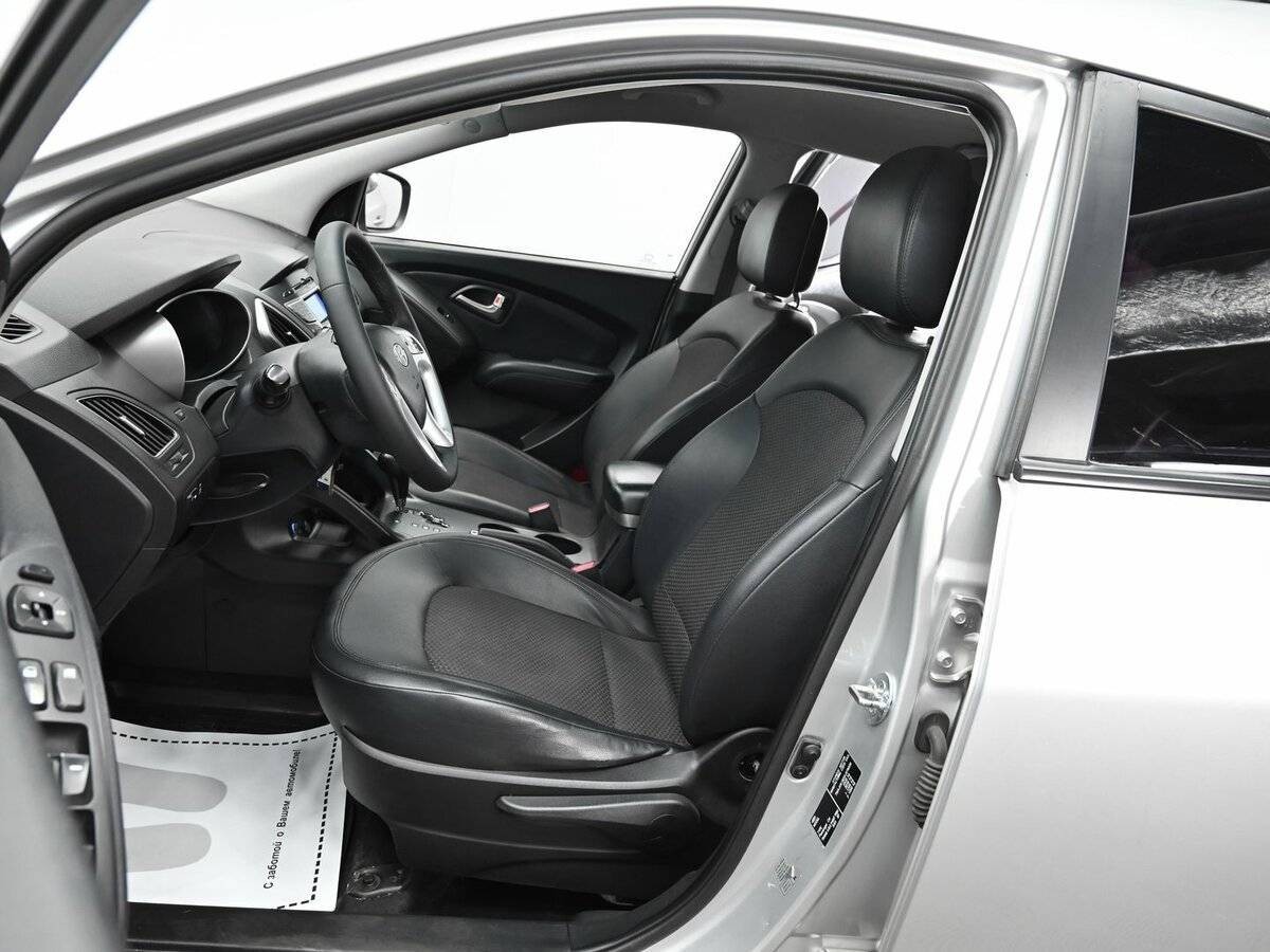 Hyundai ix35, 2012 - Фото №6