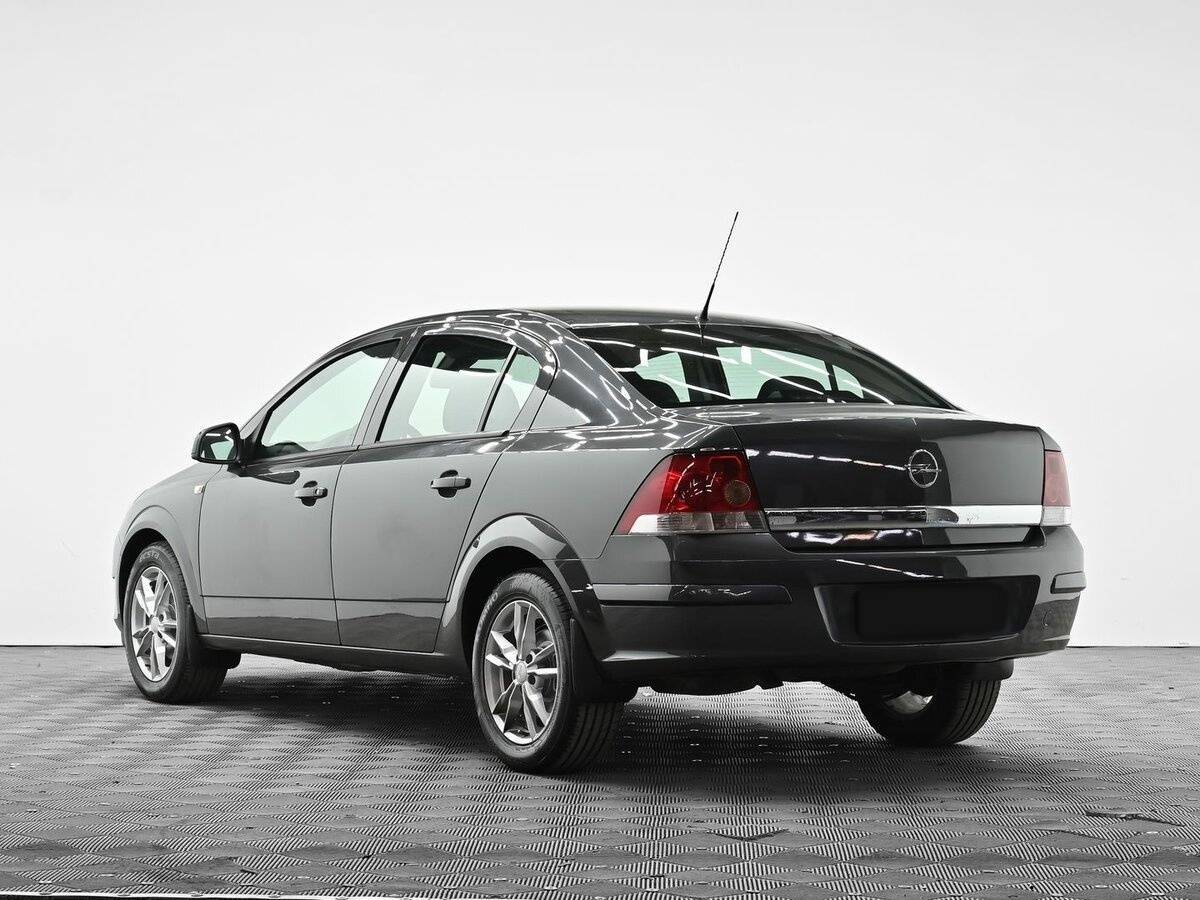 Opel Astra, 2012 - Фото №2