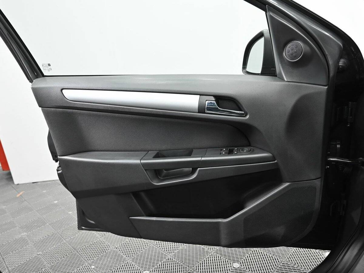 Opel Astra, 2012 - Фото №6