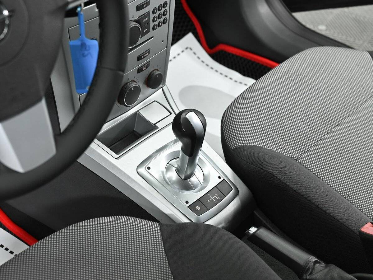 Opel Astra, 2012 - Фото №9