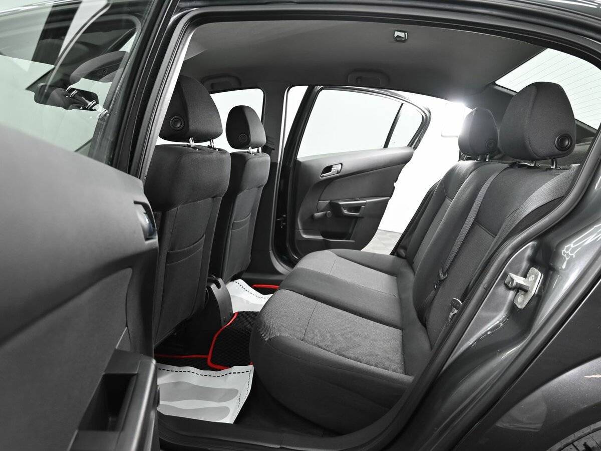 Opel Astra, 2012 - Фото №12