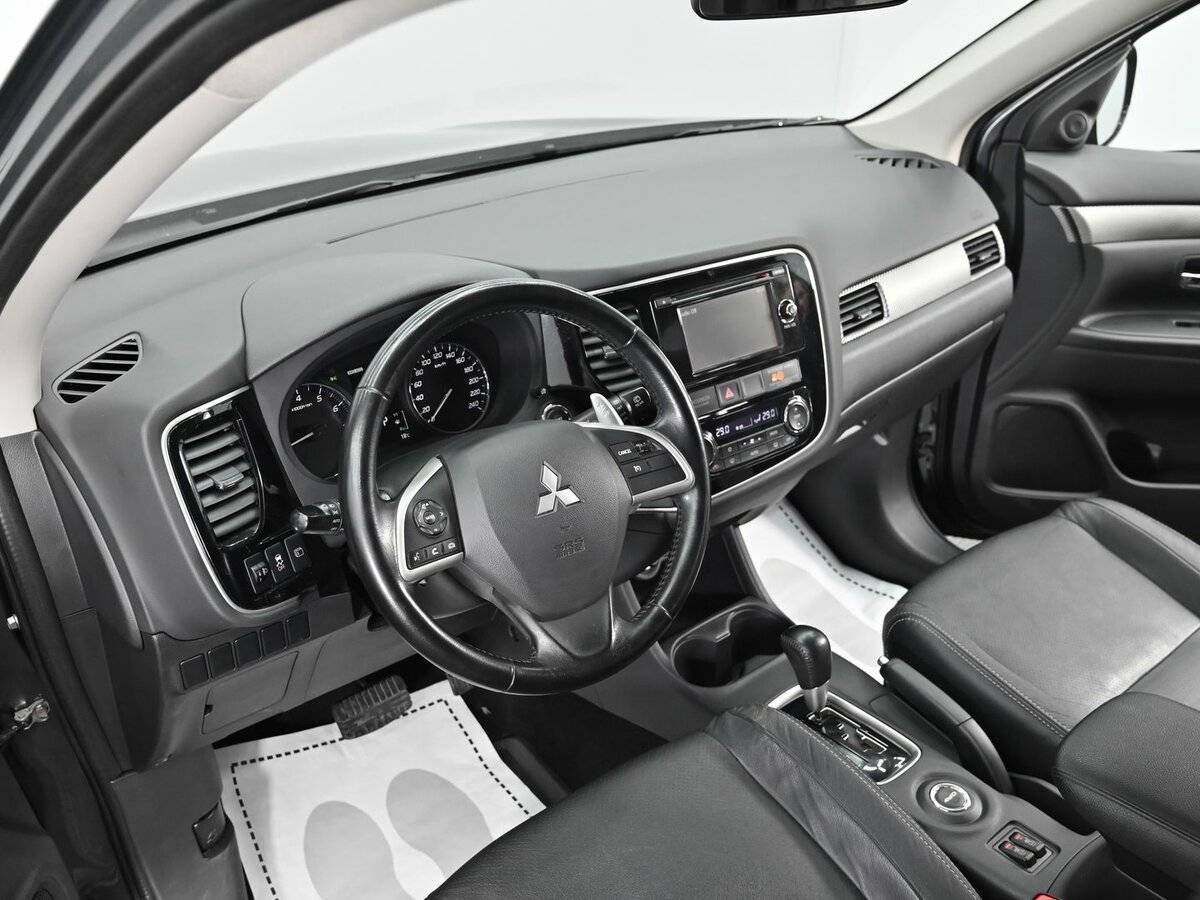 Mitsubishi Outlander, 2014 - Фото №7