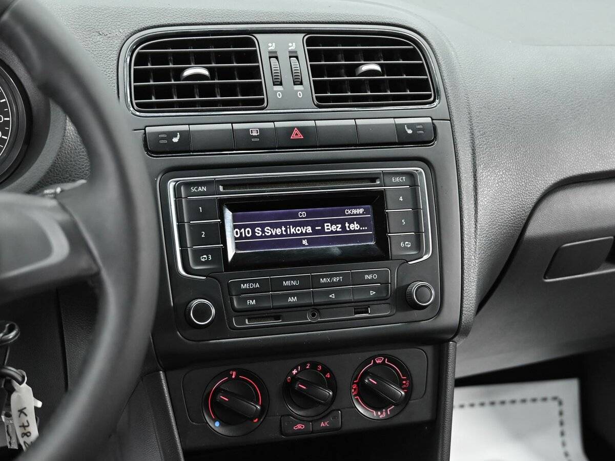 Volkswagen Polo, 2017 - Фото №9