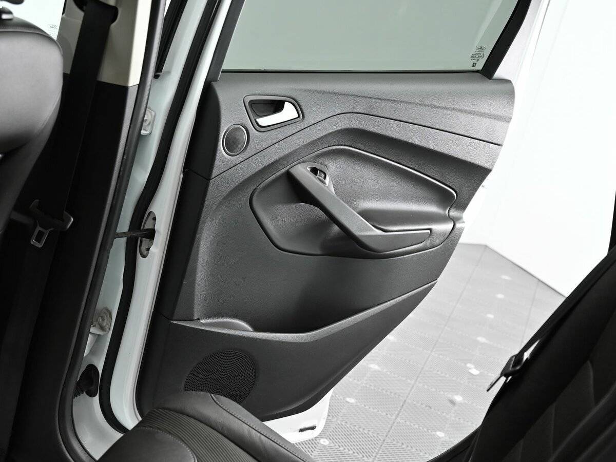 Ford Kuga, 2013 - Фото №14