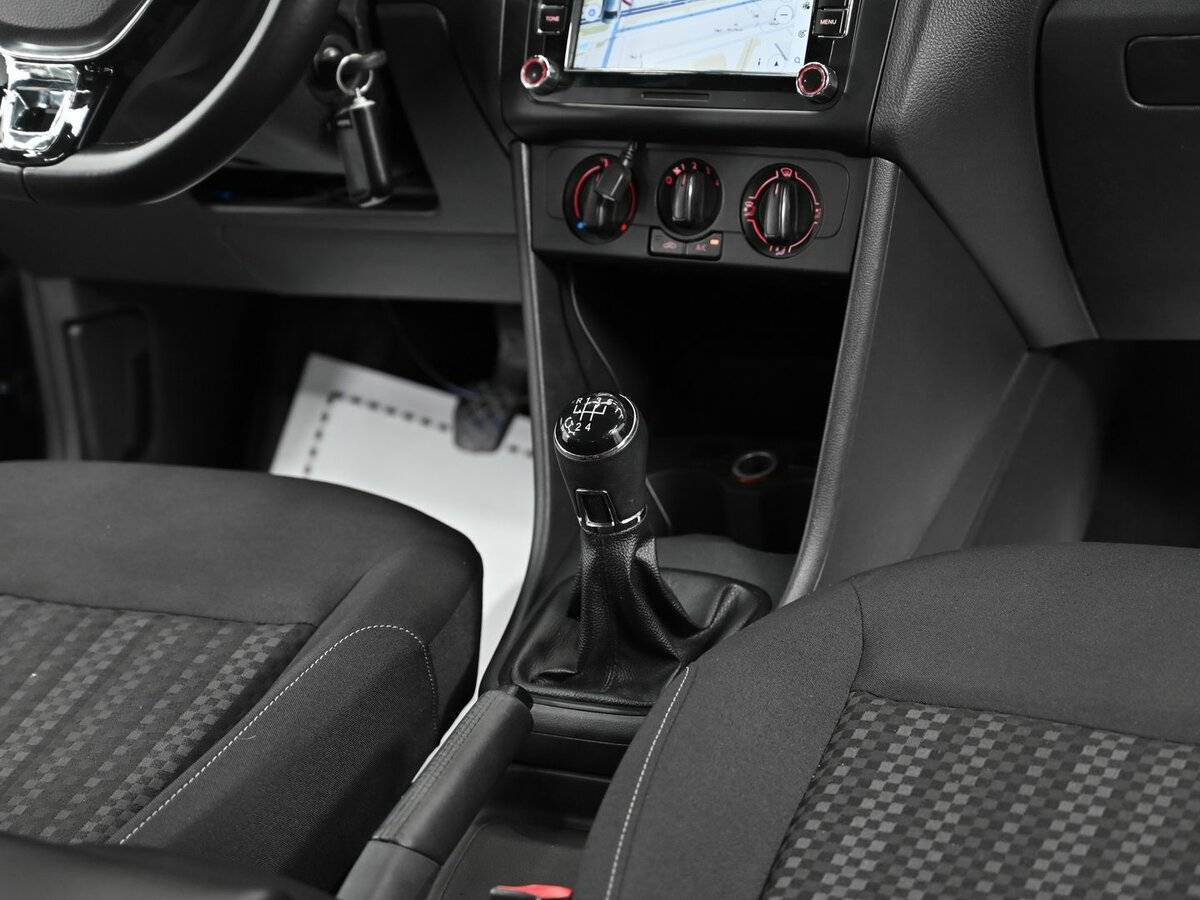 Volkswagen Polo, 2016 - Фото №10